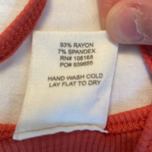 Tilly’s full tilt orange cropped tank top - Picture 6 of 6